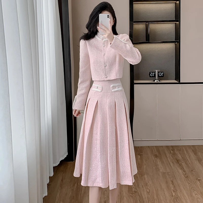 秋冬新款法式小个子轻奢减龄气质显瘦小香风外套百褶长裙两件套装