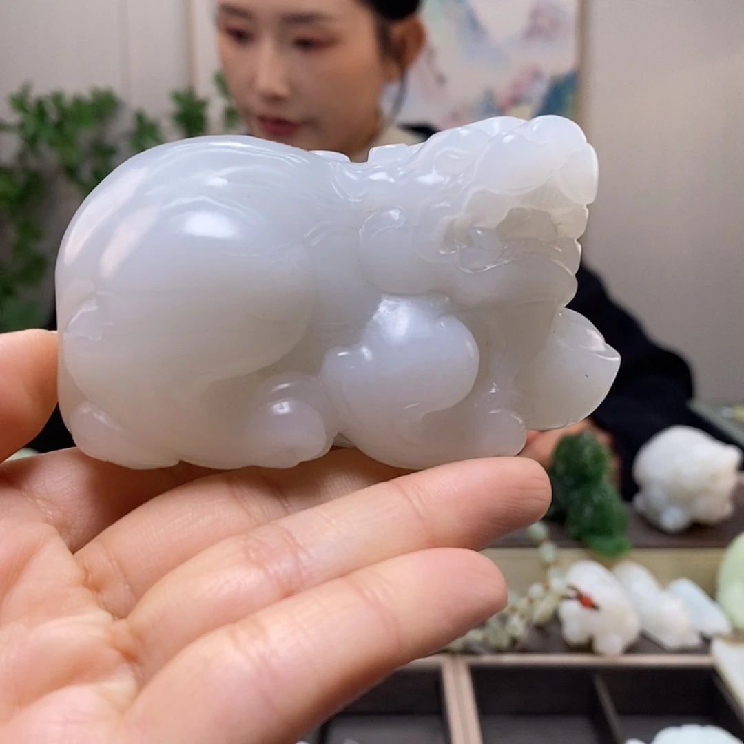 和田玉未镶嵌挂件