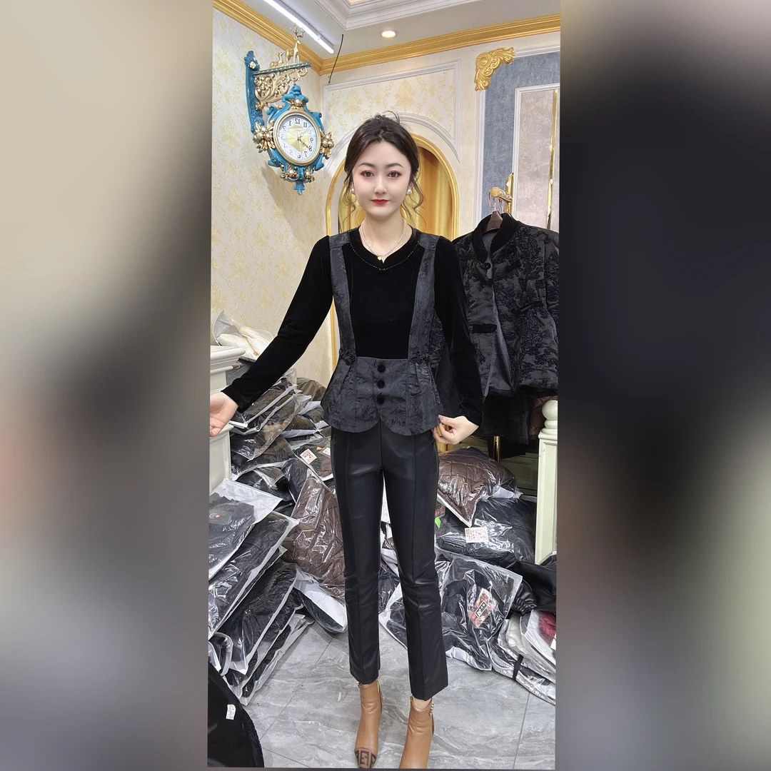 （7051）雅伊裳品家2025年春季新款气质显瘦百搭气质小衫女