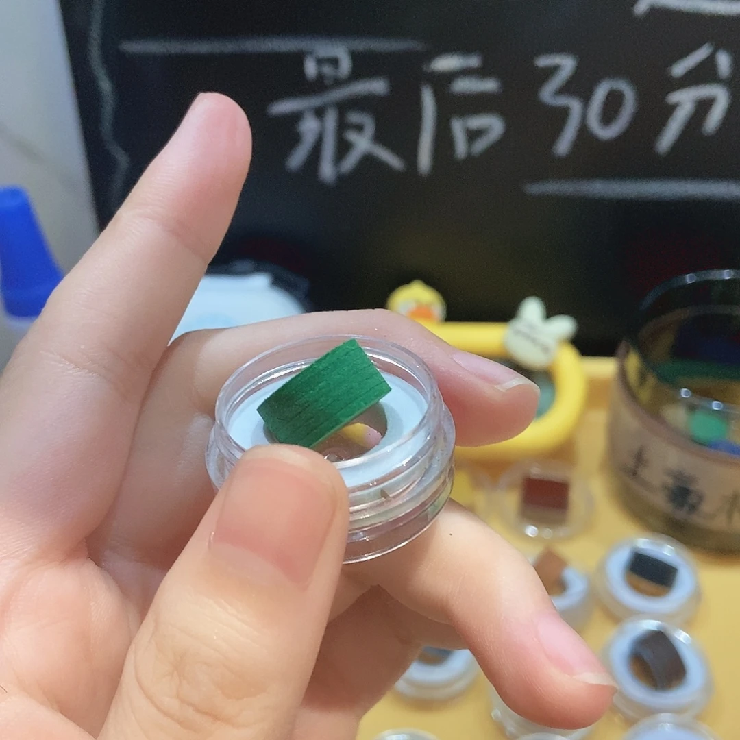 ᥫ***ᴳ绿色大头杆皮头➕胶水