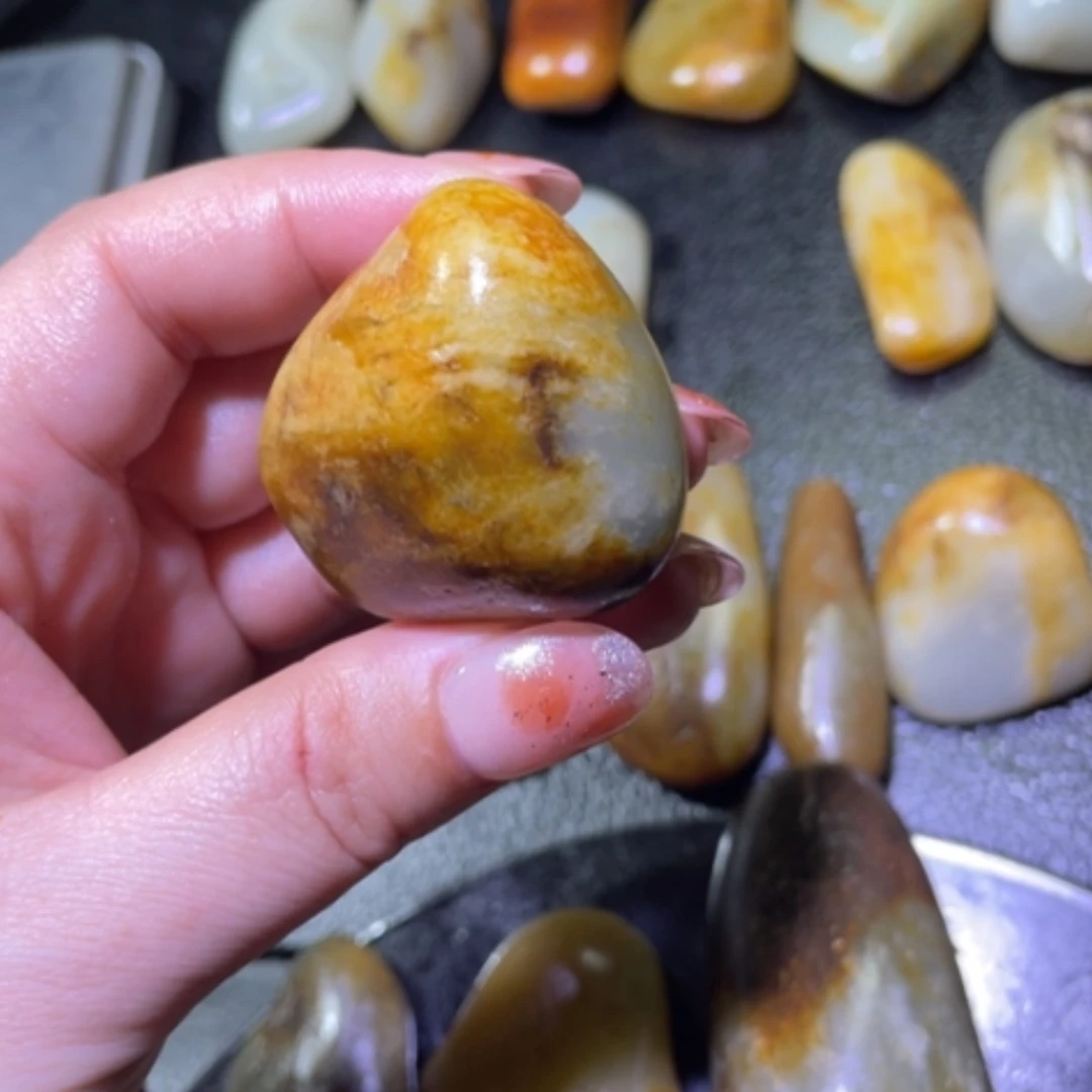 【闪购商品】颈饰未镶嵌和田玉←*←