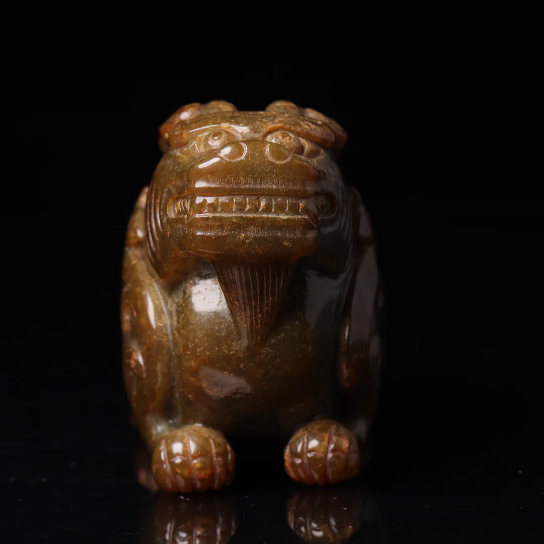 明代和田玉瑞兽把件-NX