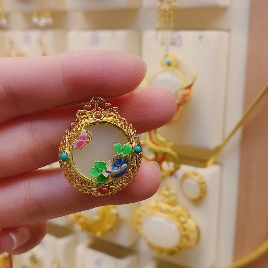 和田玉银S925镀金镶嵌颈饰