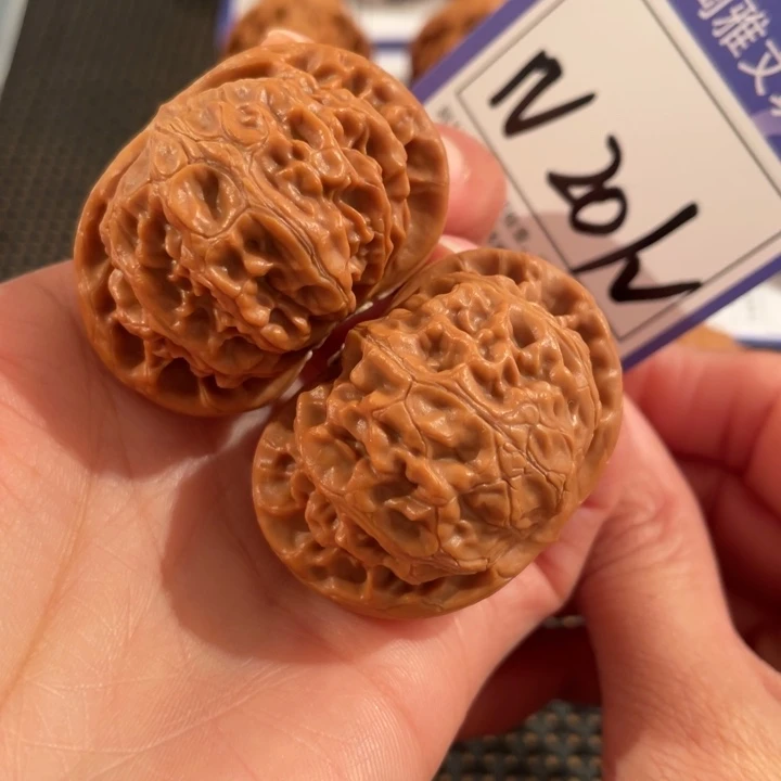 把件文玩核桃201号4.5宫灯