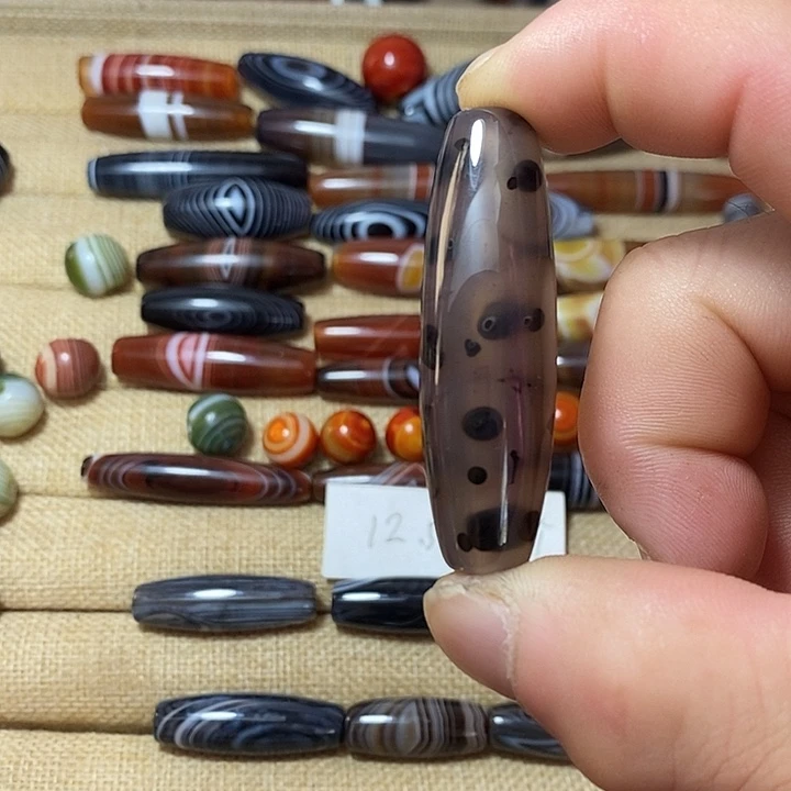 玛瑙/玉髓合金颈饰