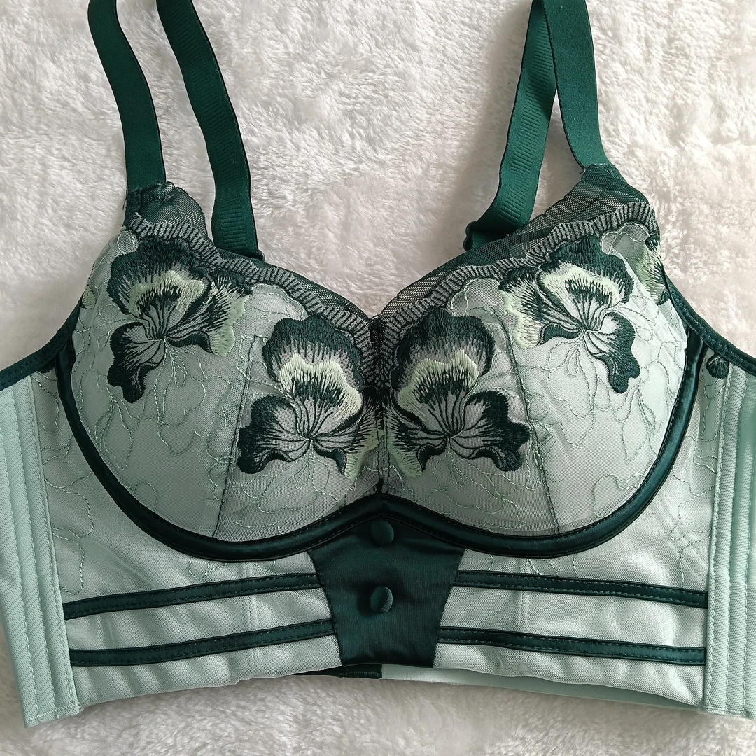 无痕透气无钢圈小胸聚拢调整型内衣蕾丝收副乳承上托胸罩文胸