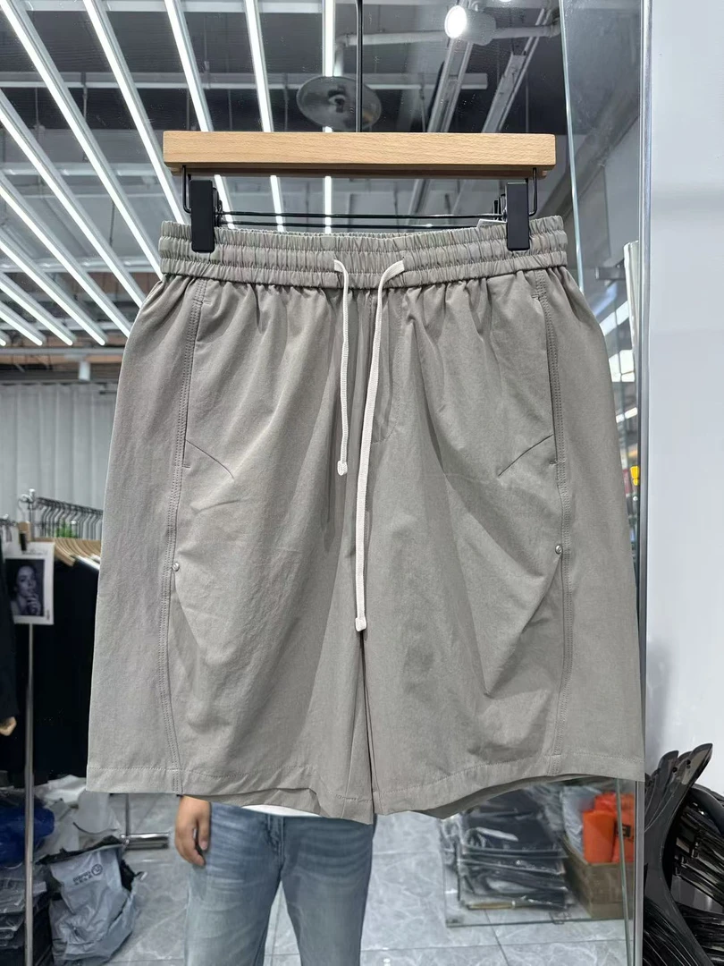 夏季舒适简约百搭透气抗皱微宽短裤337