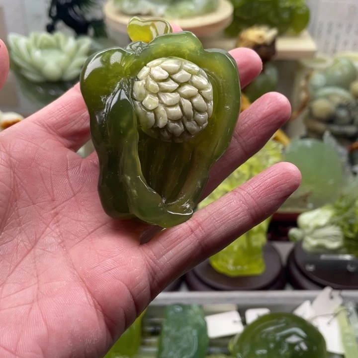 蛇纹石玉未镶嵌四大名玉手把