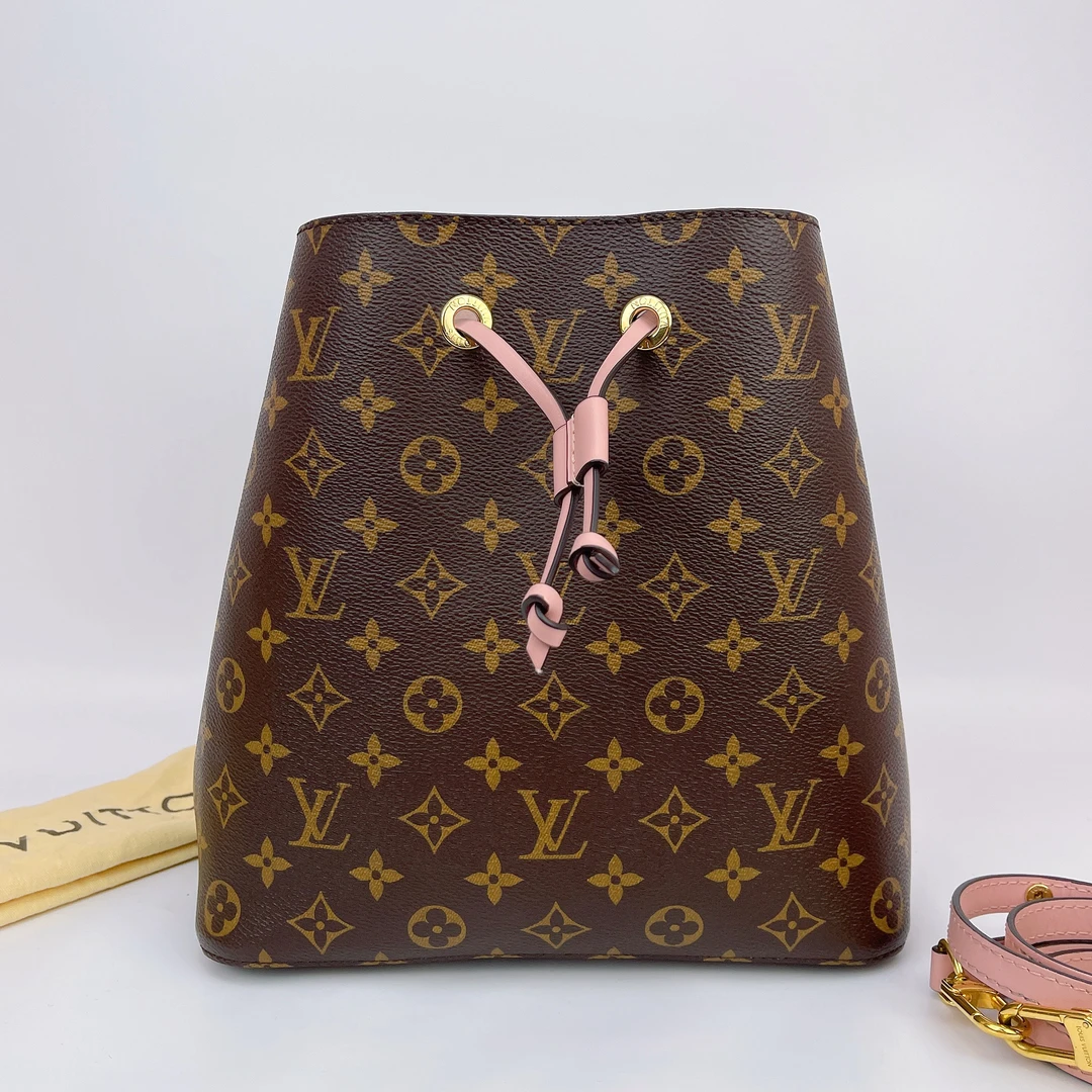 95新 LouisVuitton/路易威登 Lv粉桶底长24 内标NZ3119 M435