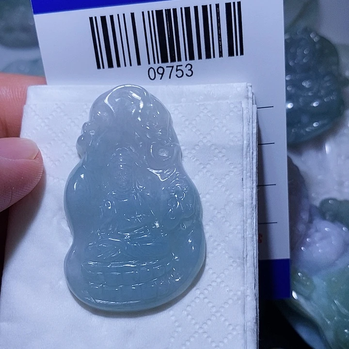 翡翠未镶嵌颈饰天光墟翡翠市场现金代购