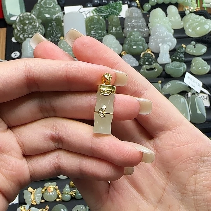 颈饰银S925镶嵌和田玉