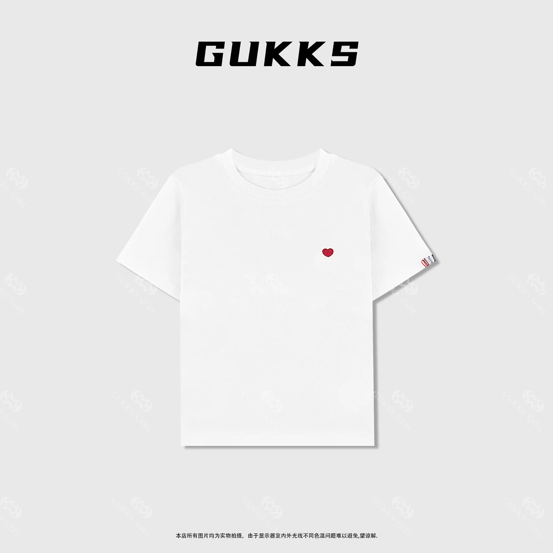 娜娜GUKKS『爱意满满』2025早春设计师重工小刺绣短袖T恤春夏款