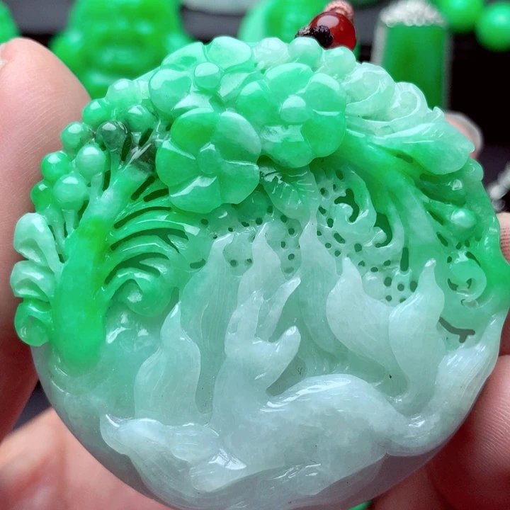 翡翠未镶嵌吊坠(不含链)