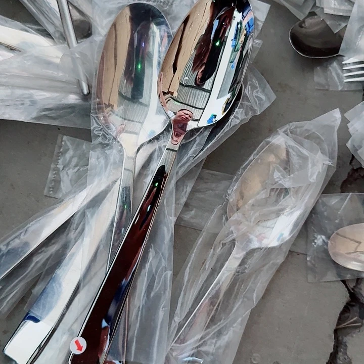 不锈钢萨姆大分餐勺一只