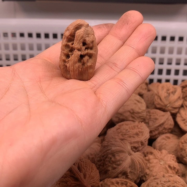 夏***雨文玩核桃吊坠文玩核桃