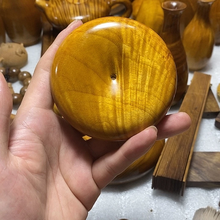 天***淡金丝楠木小叶桢楠木