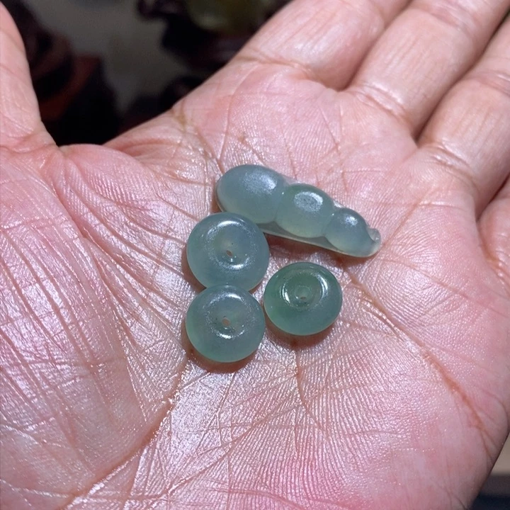 未镶嵌定制翡翠翡翠平安扣