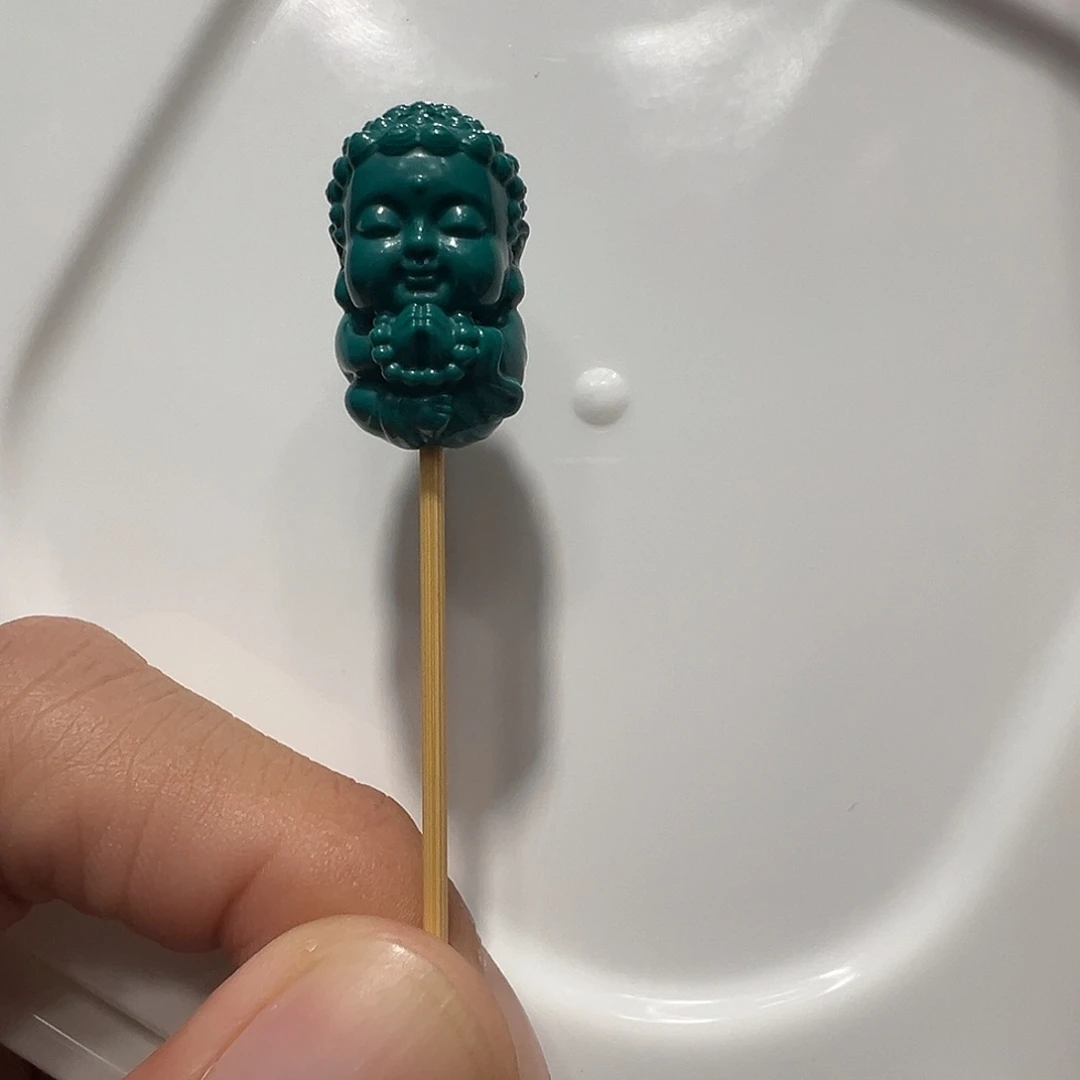 琉璃/树脂/塑料类宝宝佛背云