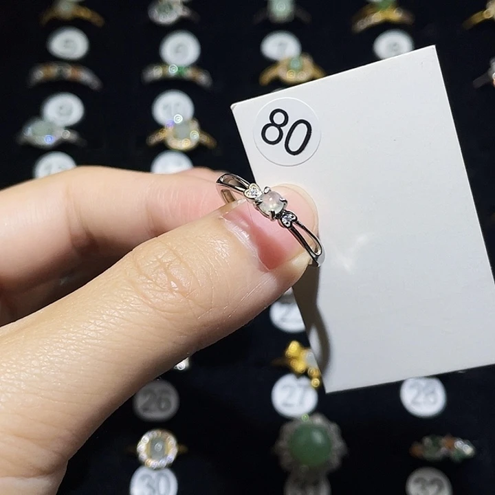 翡翠未镶嵌戒指戒指