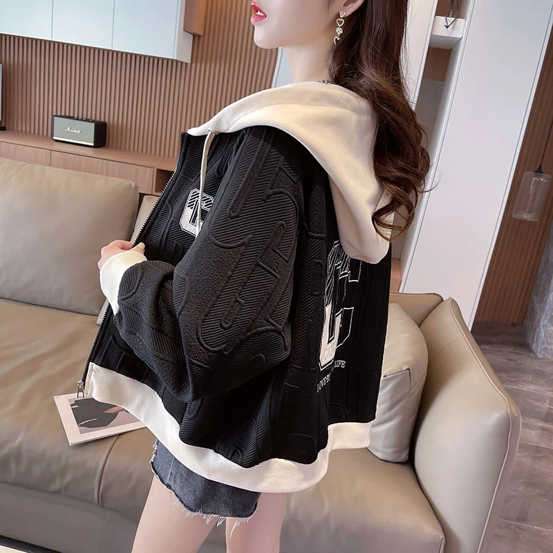 秋季薄款休闲短款外套女春秋装2025新款小个子百搭宽松棒球服上衣