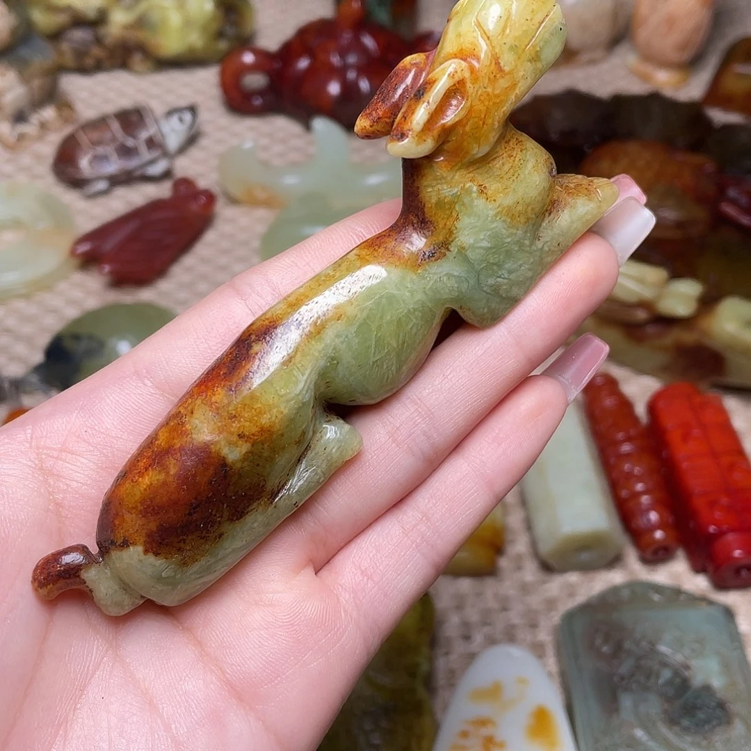 蛇纹石玉未镶嵌如图