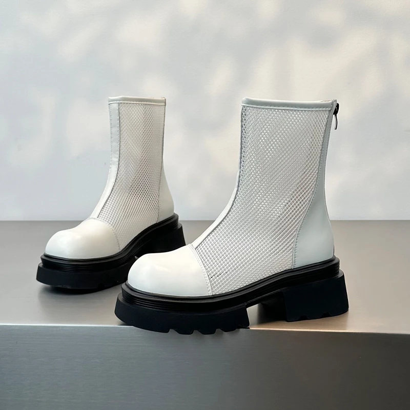 夏季马丁靴女2025新款厚底短靴透气薄款靴子白色女镂空瘦瘦靴网纱