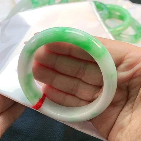 未镶嵌手镯翡翠2592