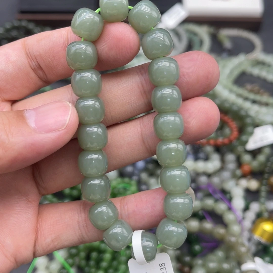 和田玉未镶嵌手链卡10且末蓝老型珠