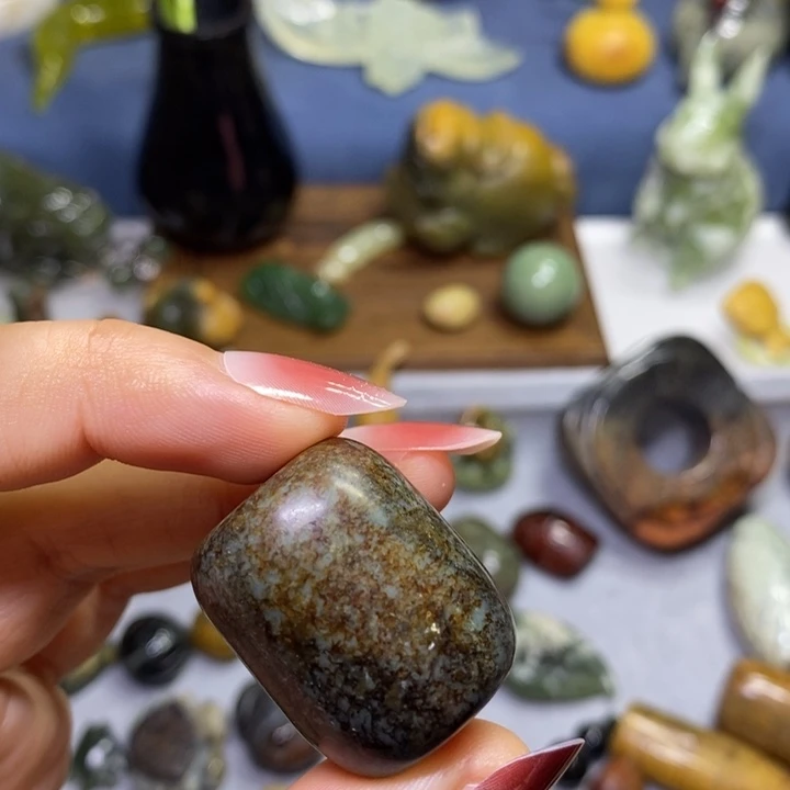 岫岩河磨玉（透闪石质玉）未镶嵌挂件