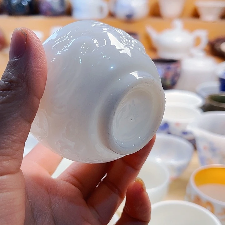 杯主人不在让v中体会这个恨之入骨