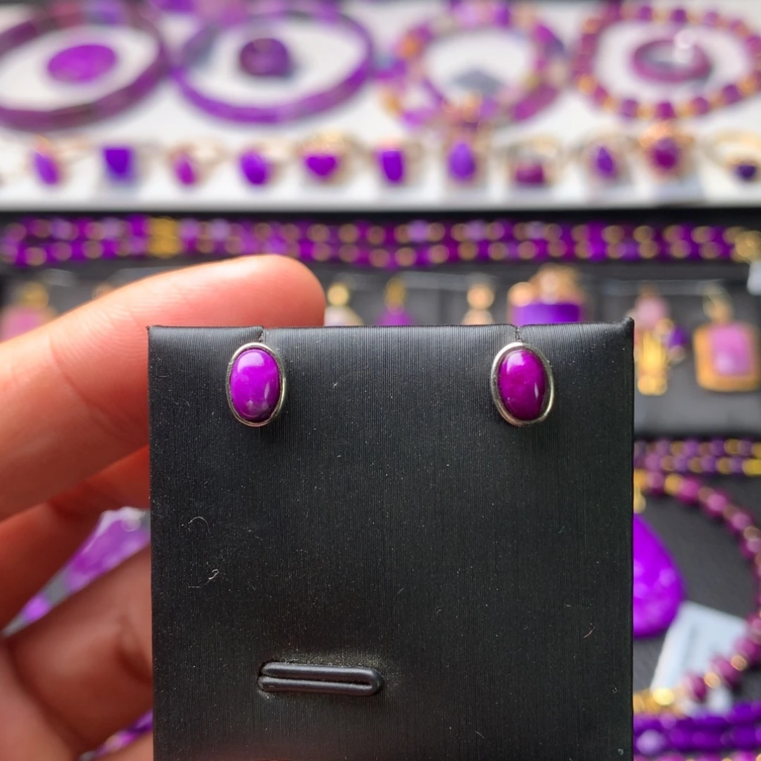 苏纪石（舒俱来）银S925镶嵌耳钉