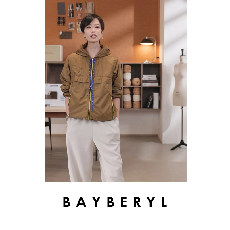 BAYBERYL老贝拉达撞色抽绳尼龙连帽时尚秋轻薄外套9MF5H2231