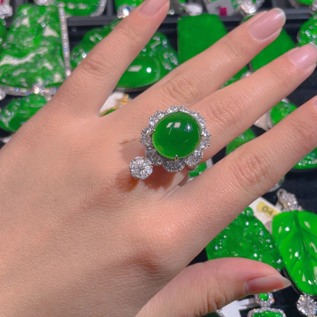 翡翠颈饰未镶嵌保a保真天然翡翠