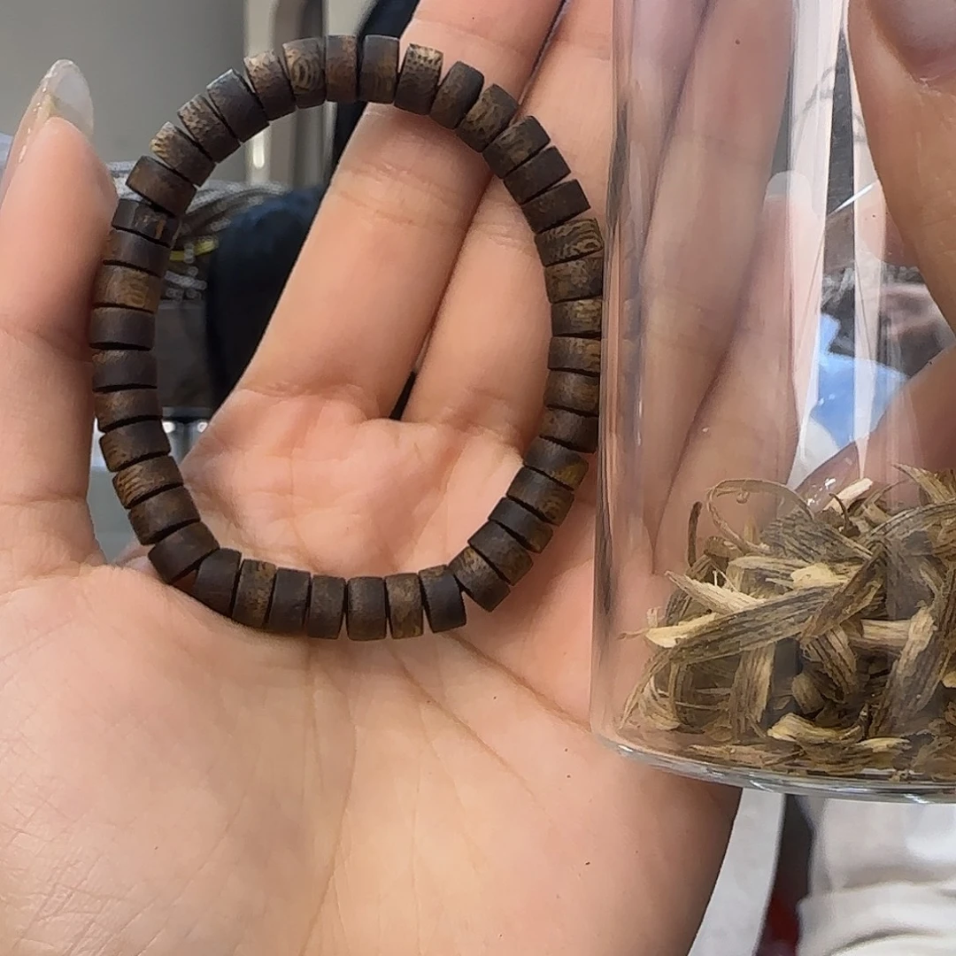 沉香碎屑沉香切片珠4g+