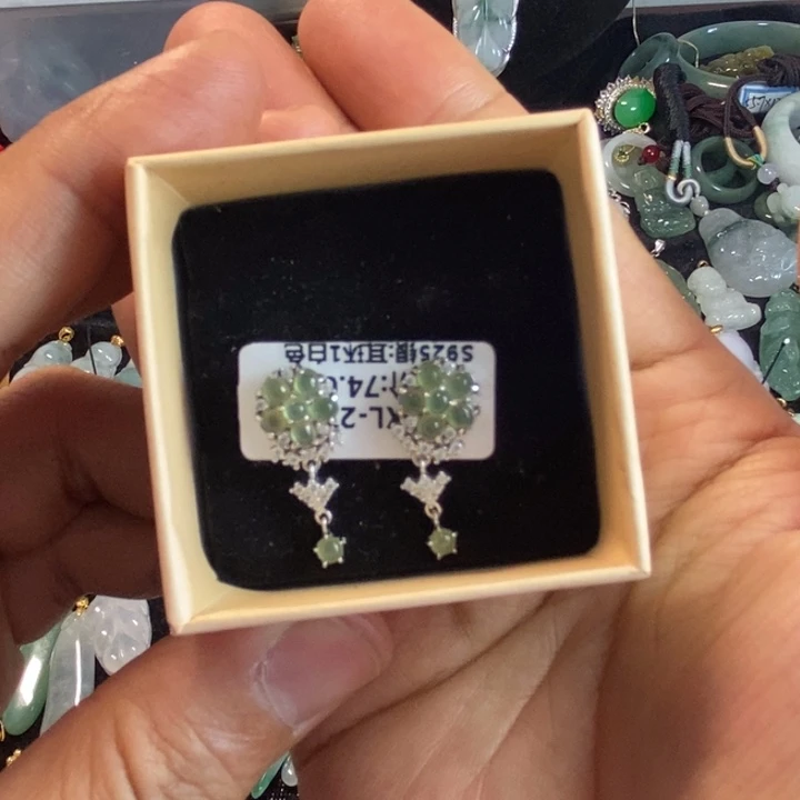 翡翠银S925镶嵌耳饰天然缅甸翡翠A货橄榄色耳钉