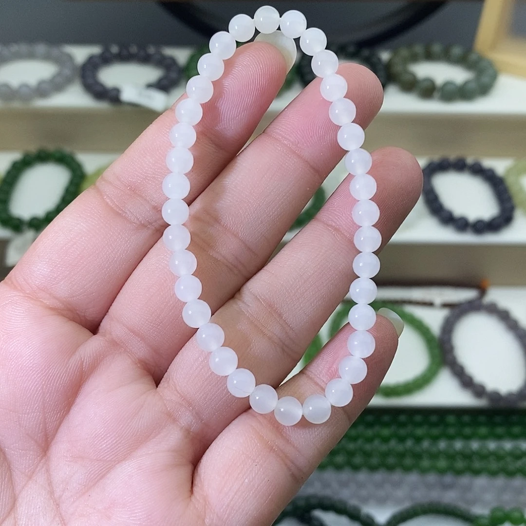 和田玉未镶嵌手链