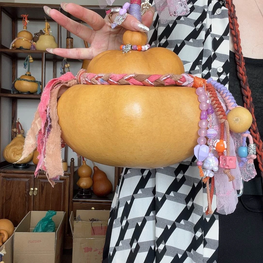 ༺****花叶熊猫脸钱袋子葫芦摆件