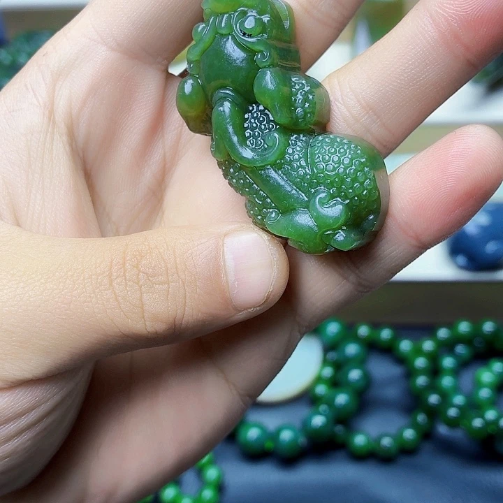 未镶嵌和田玉珠宝奇石