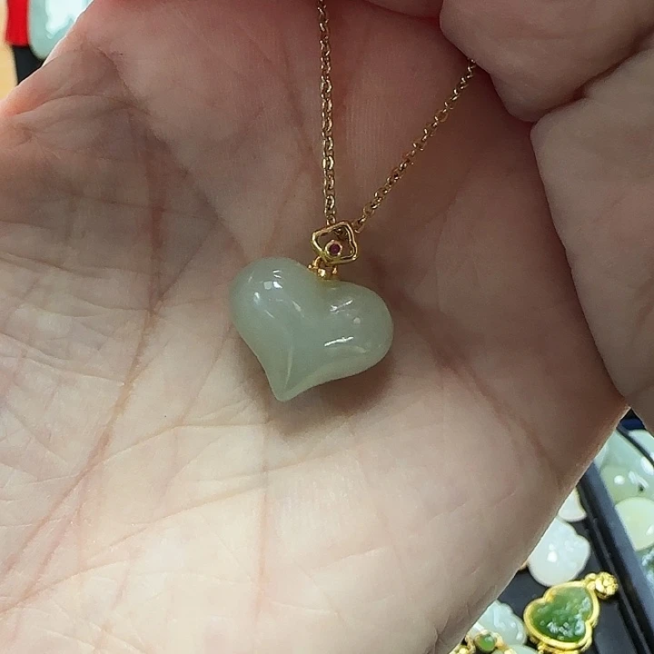 吊坠(赠链)银S925镶嵌和田玉