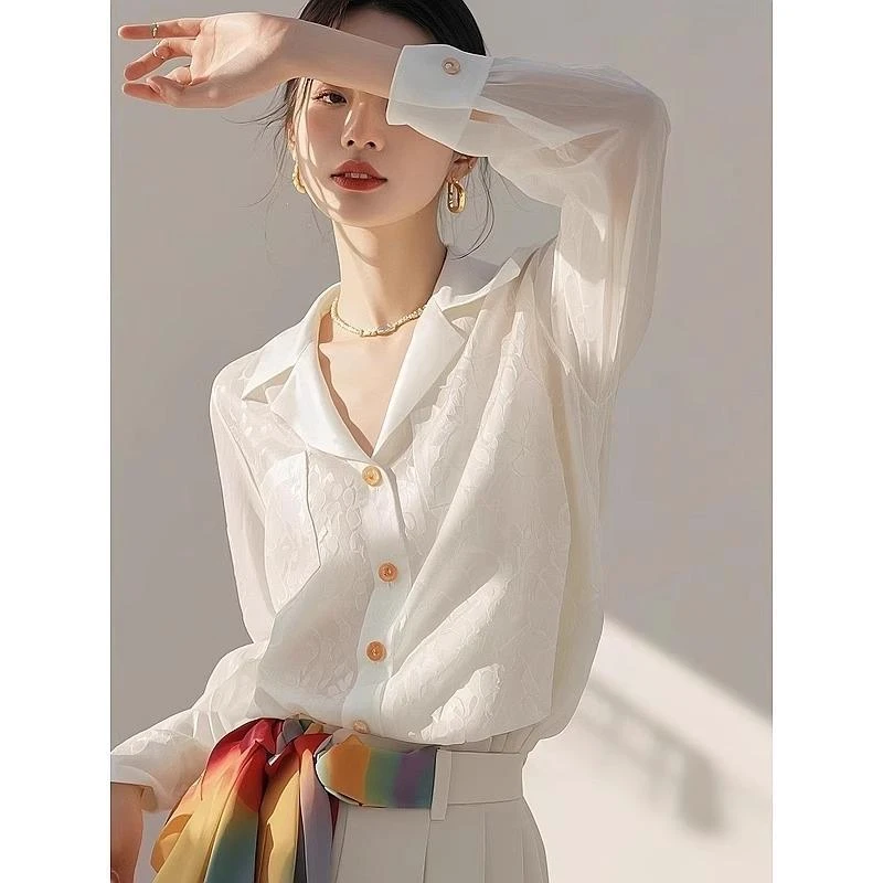 肌理感雪纺白色衬衫女春秋独特法式轻奢绝美漂亮职业通勤气质上衣