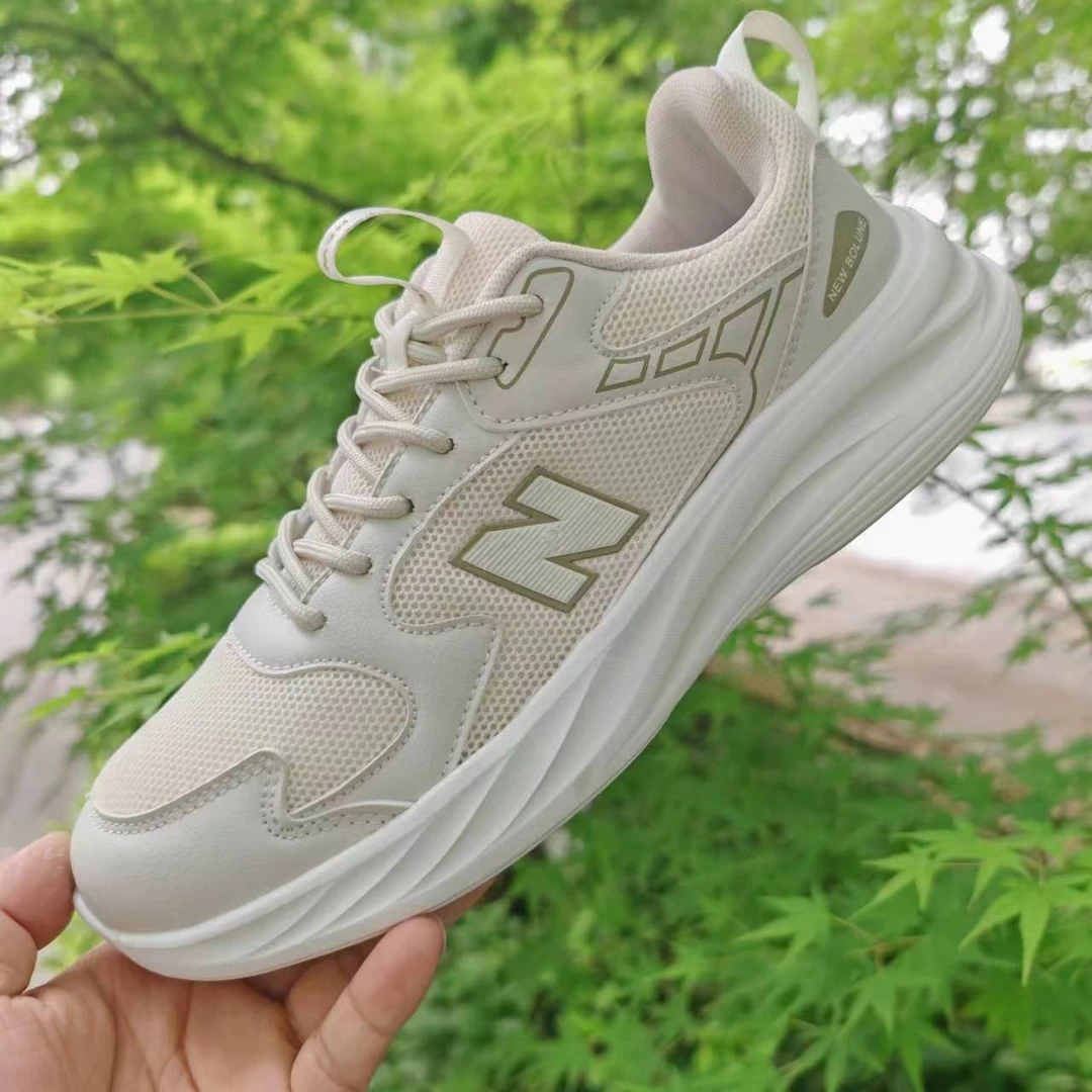 新百伦夏季新款轻便网面透气男士鞋系带中年男鞋软底百搭白色网鞋