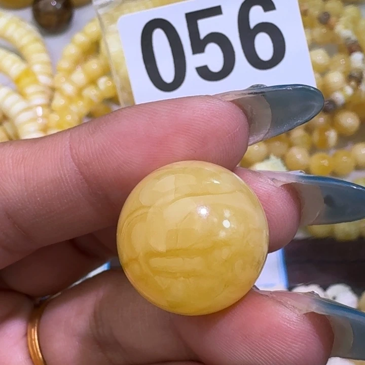 丢***失裸石琥珀未镶嵌19.7微微瑕