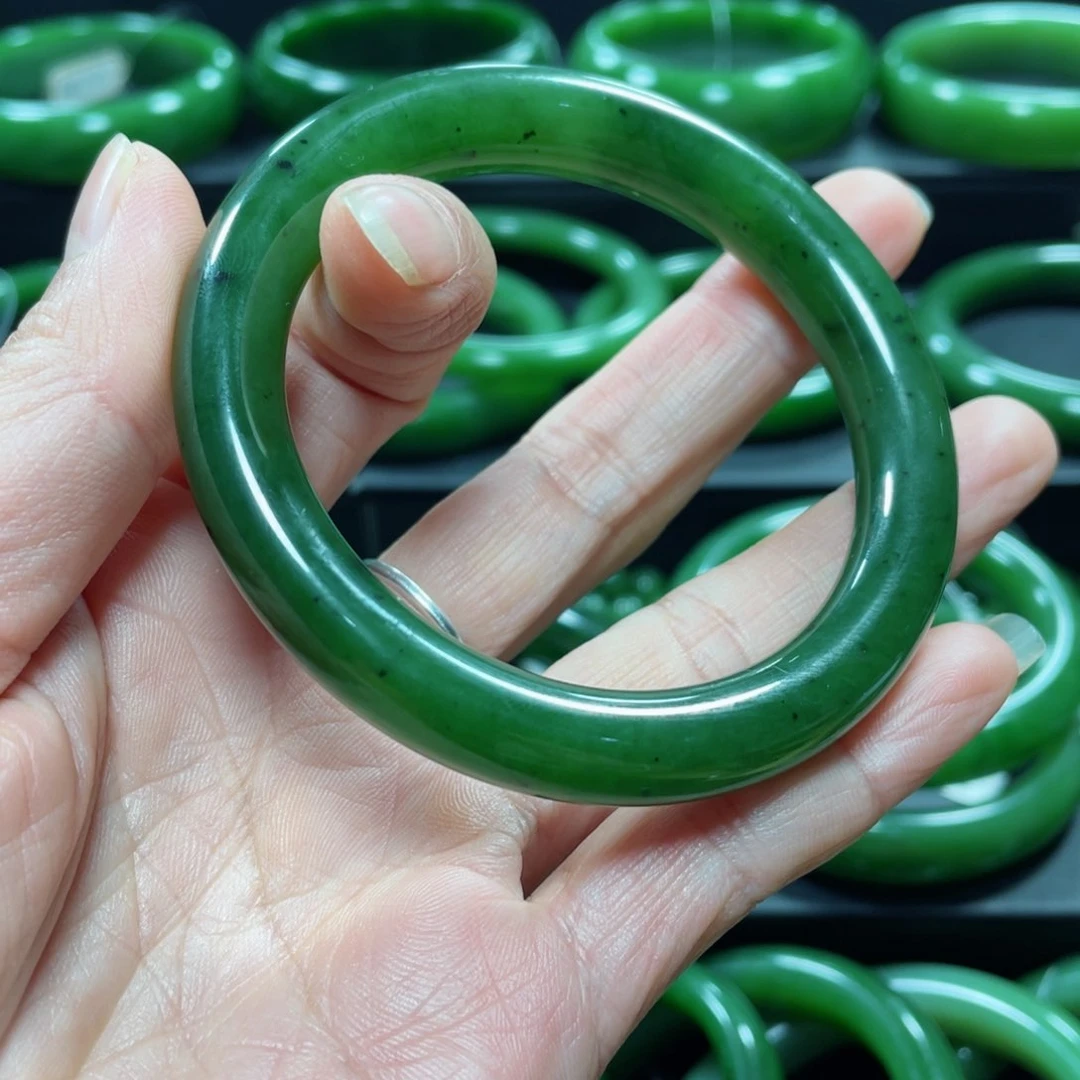 和田玉（碧玉）手镯未镶嵌妞*