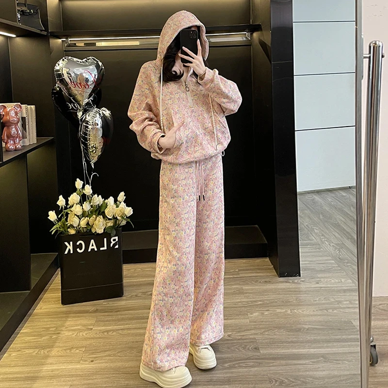 减龄提花卫衣套装女秋冬设计感休闲慵懒加厚粉色连帽运动服阔腿裤