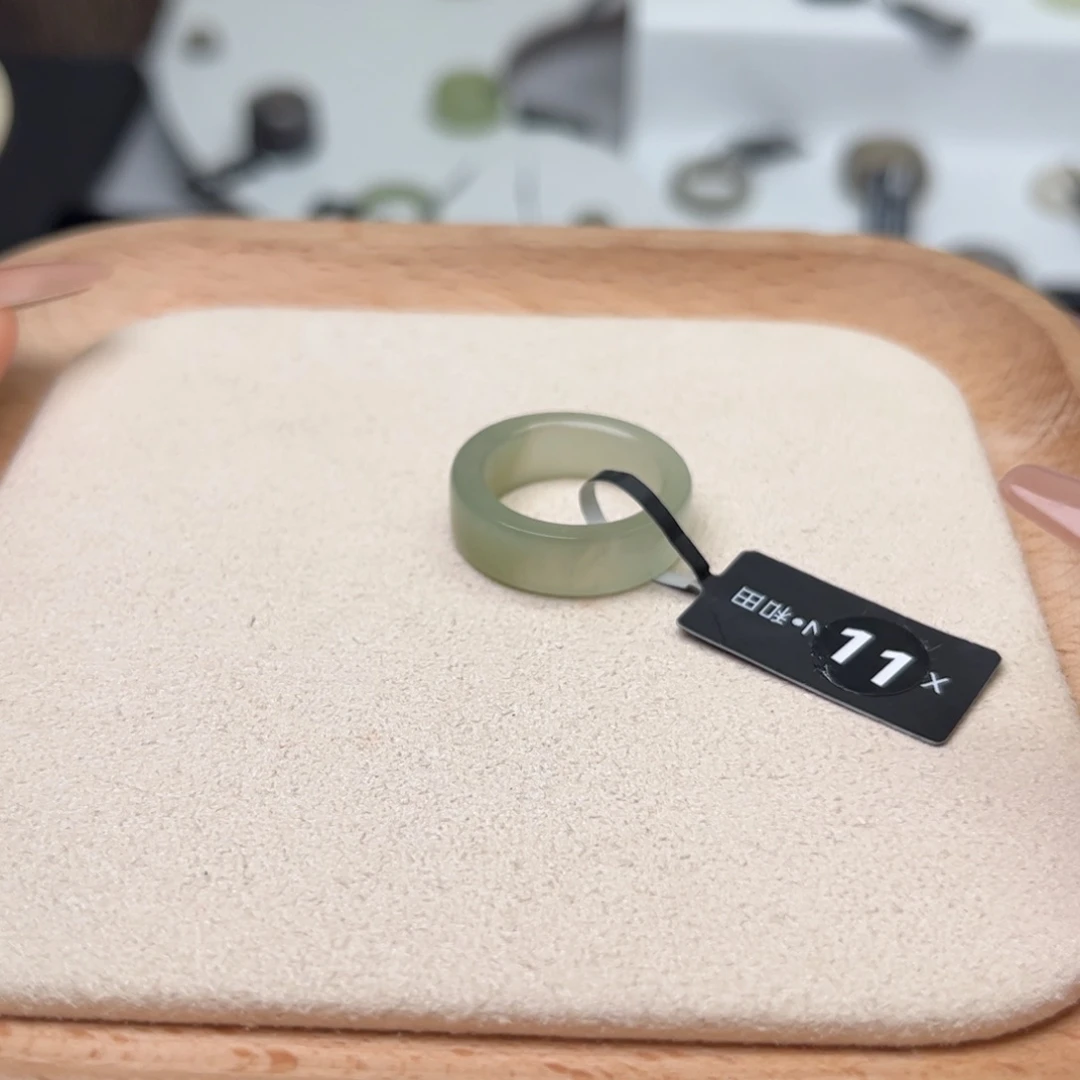 和田玉戒指未镶嵌