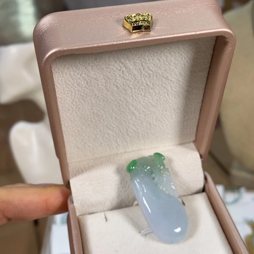 【闪购商品】颈饰未镶嵌翡翠卉*