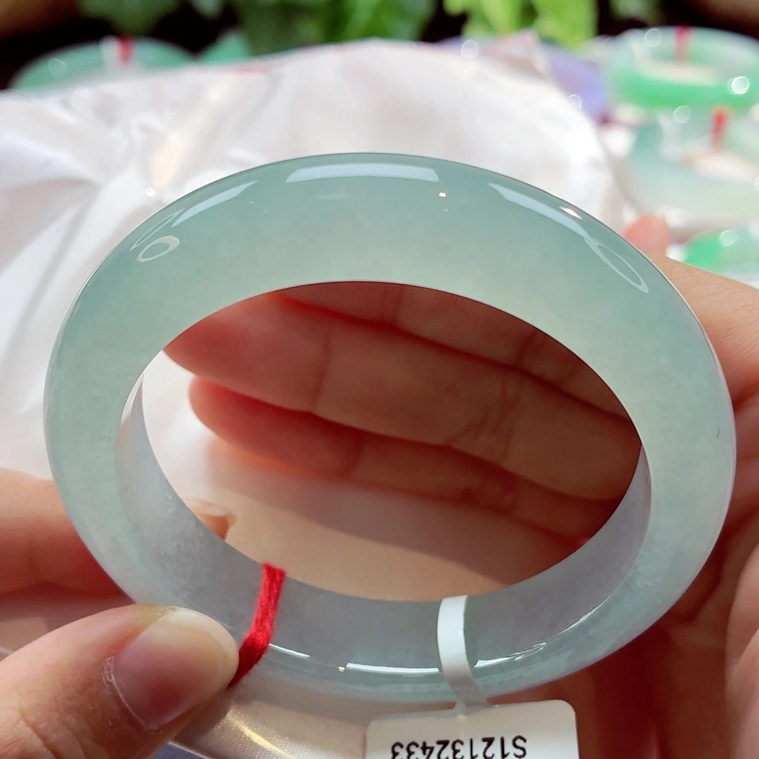 翡翠未镶嵌手镯水汪汪冰晴底68-19