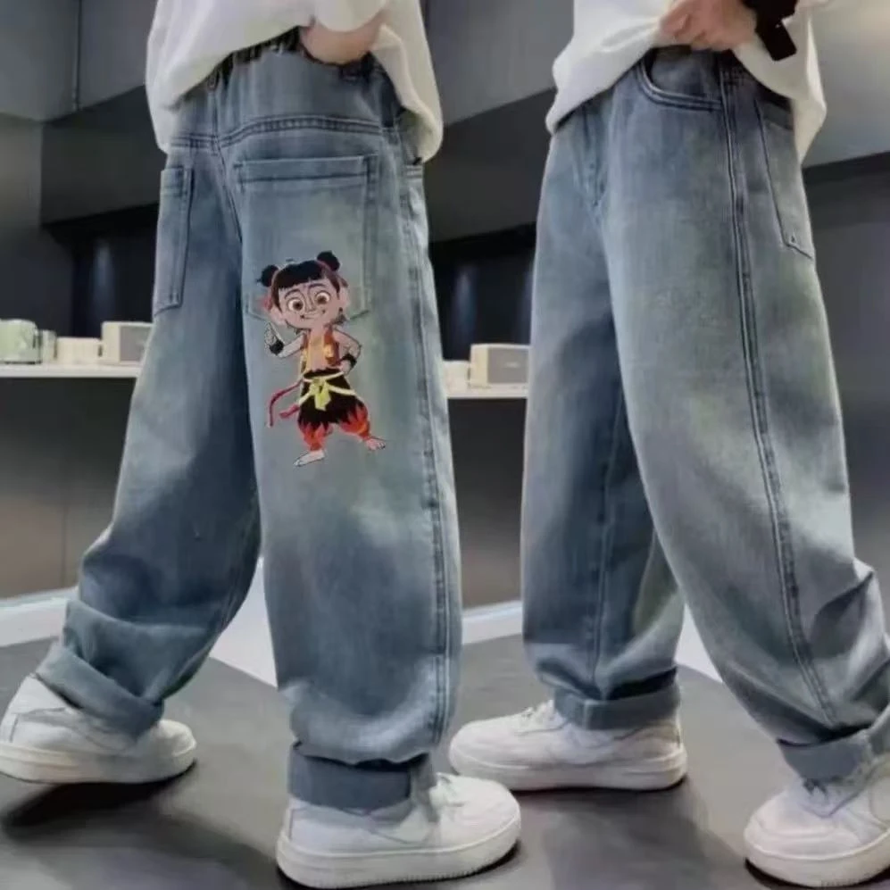 男童牛仔裤春秋2025新款儿童刺绣哪吒裤子男孩帅气中大童长裤爆款