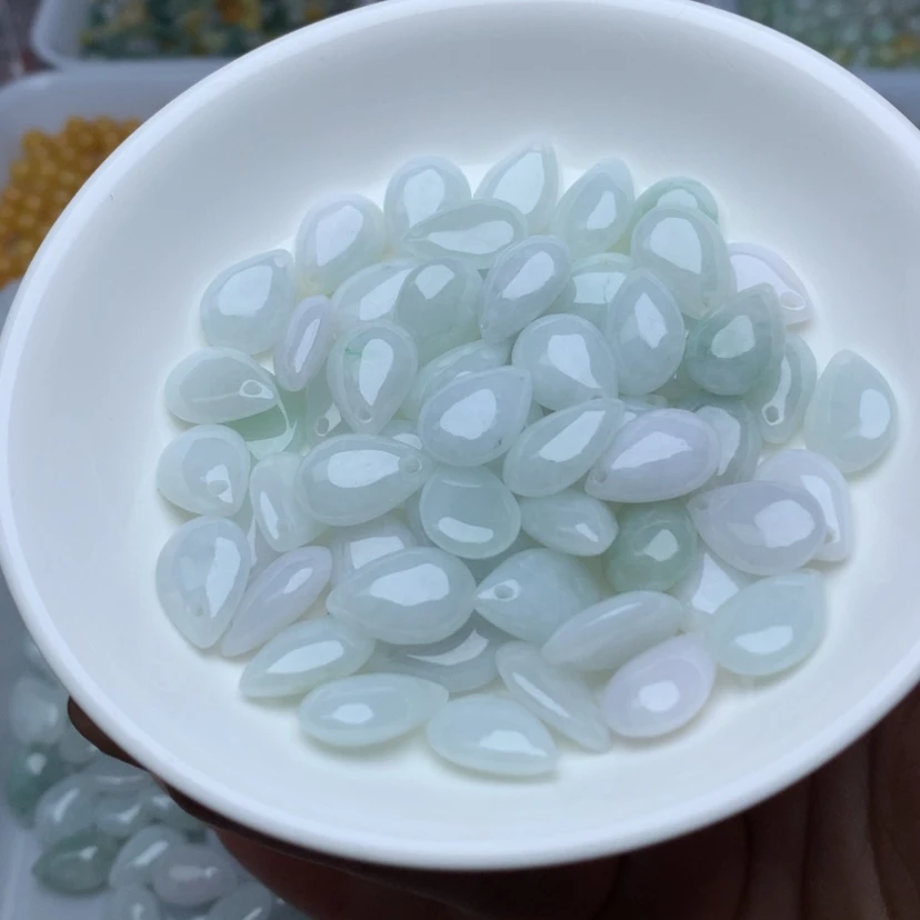 【闪购商品】翡翠手链未镶嵌卡10乘14.5冰双面水滴20颗