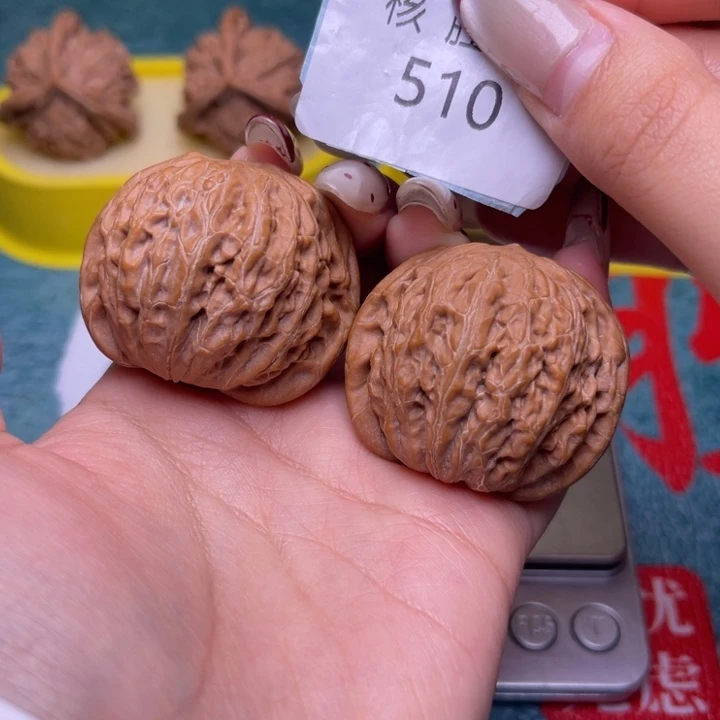文玩核桃把件铁锤40.510